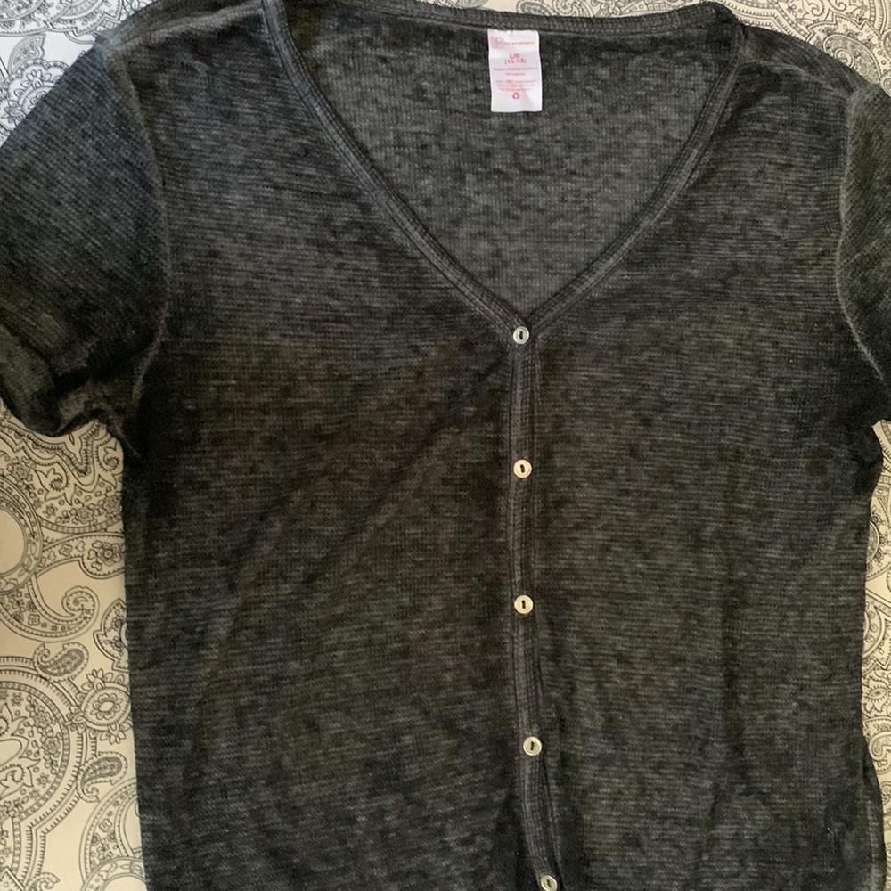 Grey Top - Picture 4 of 5